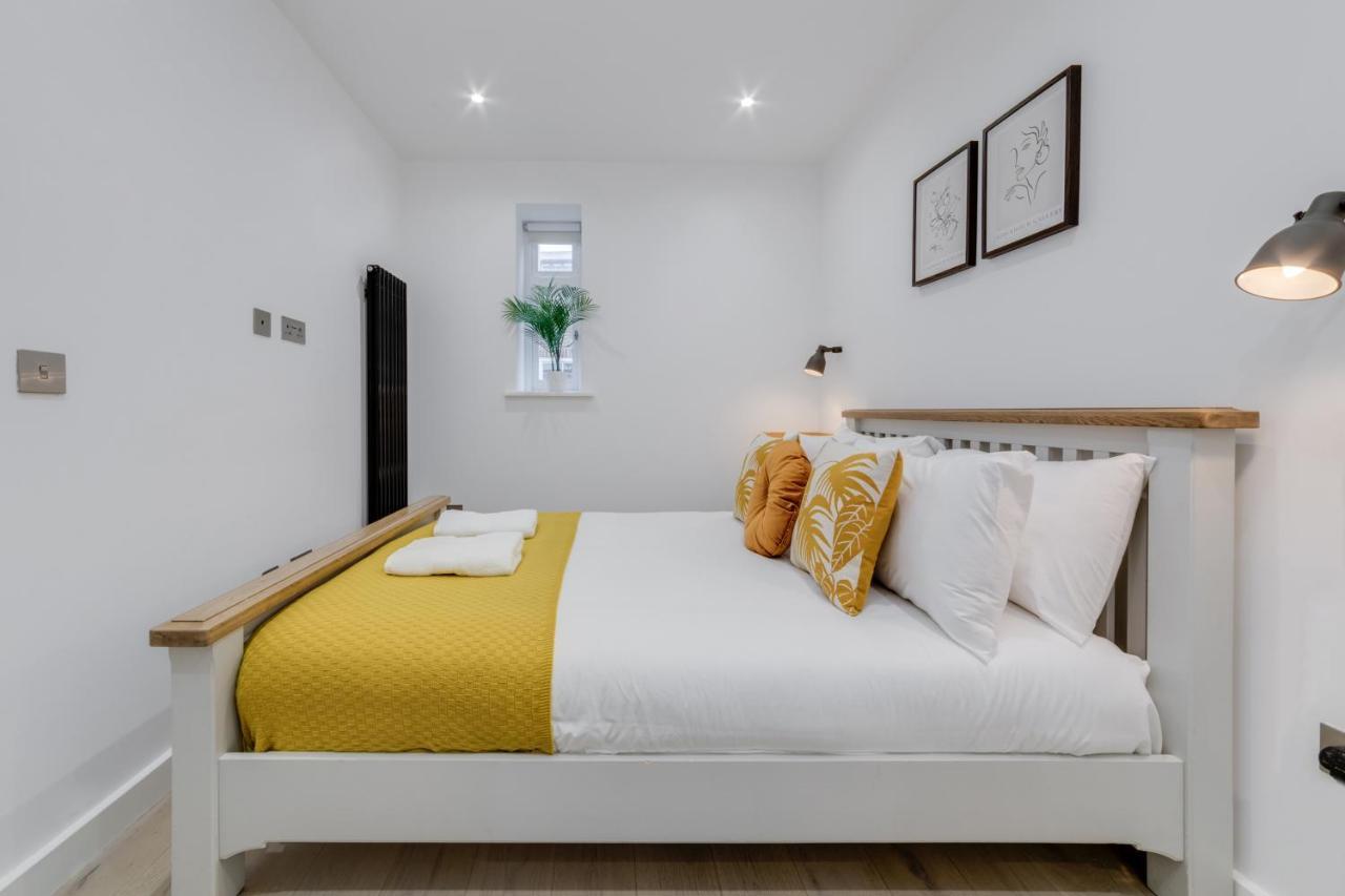 Deluxe 1 Bed Flat - Shoreditch, Aldgate & The City Of Лондон Екстер'єр фото